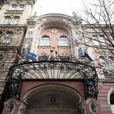 Super With A/c アパート *