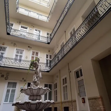 Apartment Super With A/c